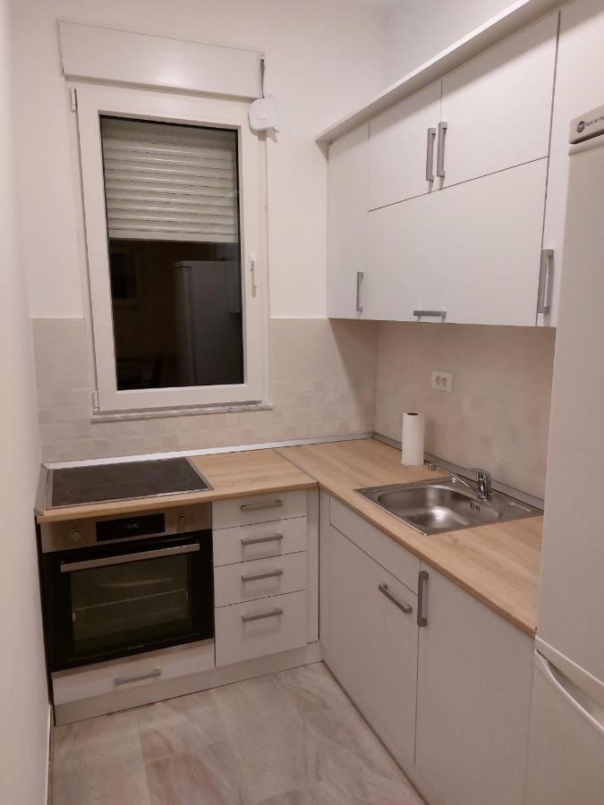 Jez Appartement Belgrado Buitenkant foto